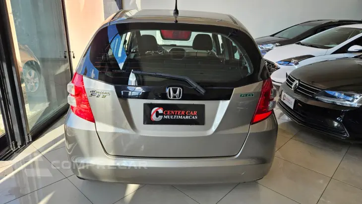 FIT 1.4 LX 16V