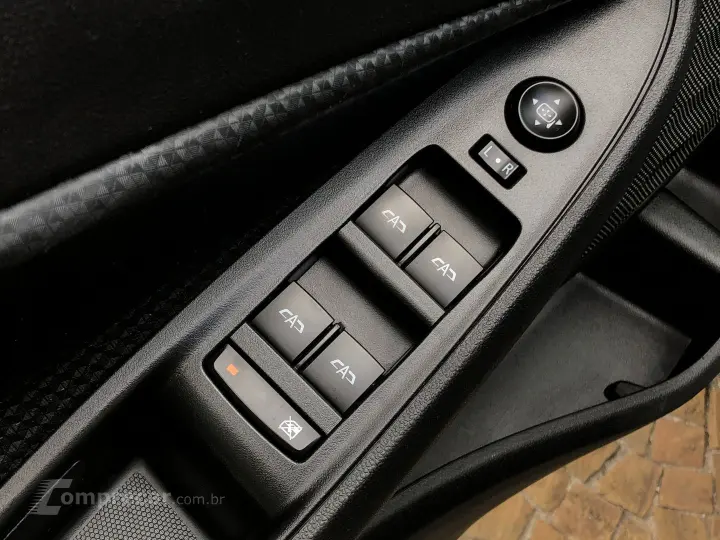 Onix 1.0 Turbo Flex Plus Lt Automático