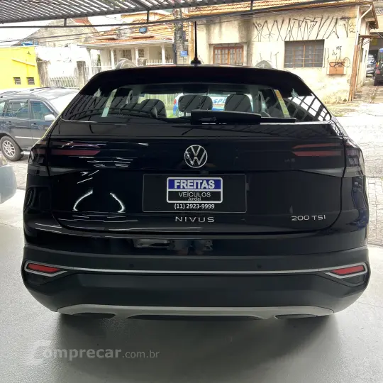 Nivus Highline 1.0 200 TSI Flex Aut.