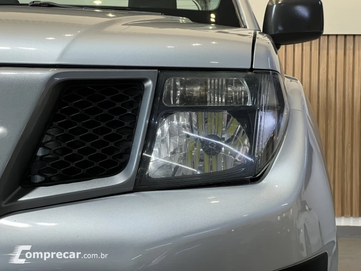 FRONTIER 2.5 SV ATTACK 4X4 CD TURBO ELETRONIC DIESEL 4P AUTO