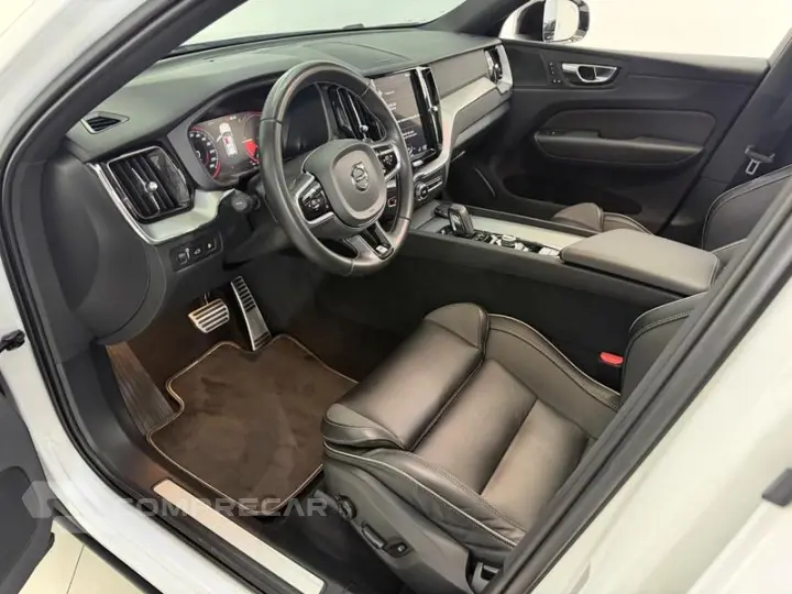 XC60 T8 R-DESIGN