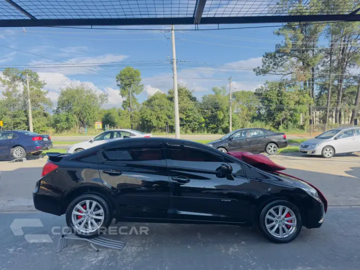 Civic 1.8 16V 4P FLEX LXL AUTOMÁTICO