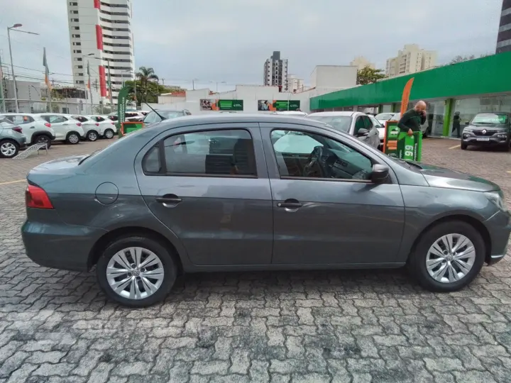 VOYAGE 1.0 12V MPI TOTALFLEX 4P MANUAL