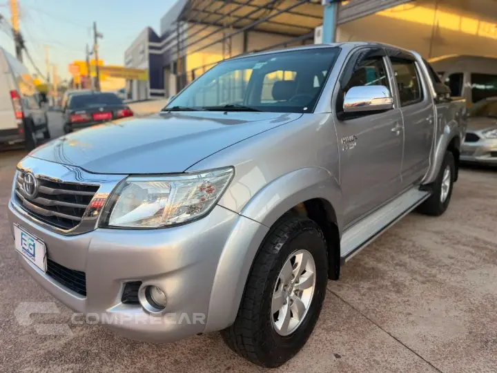 Hilux CD SRV 4x4 2.7 Flex 16V Aut.