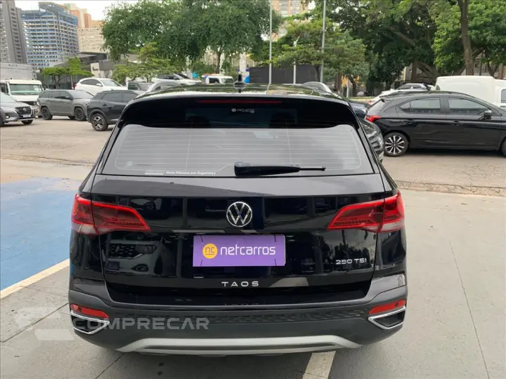 TAOS 1.4 250 TSI TOTAL FLEX HIGHLINE AUTOMÁTICO