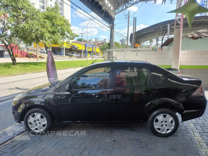 FIESTA 1.6 Rocam SE Sedan 8V