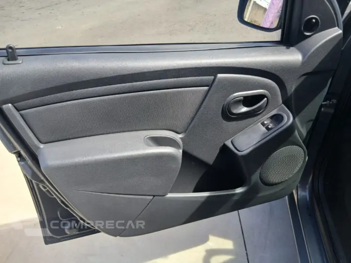 LOGAN Authentique Hi-Flex 1.0 16V 4p