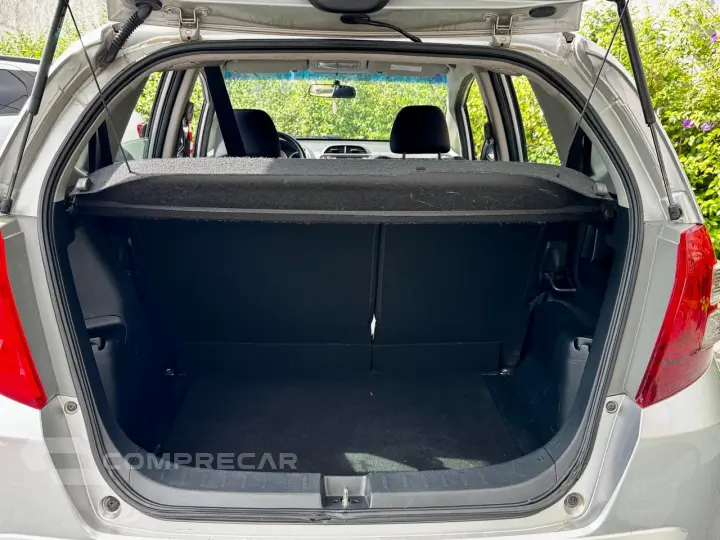 FIT 1.4 LX 16V
