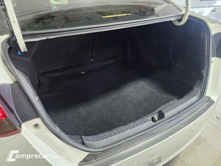 YARIS XL Live Sedan 1.5 Flex 16V 4p Aut.