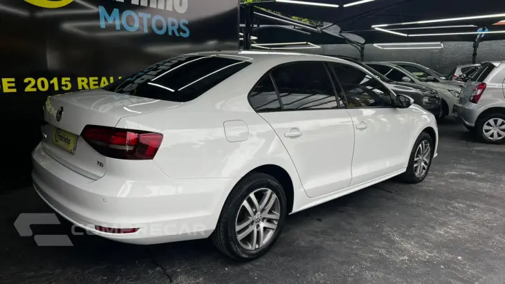 Jetta 1.4 16V 4P TSI COMFORTLINE AUTOMÁTICO