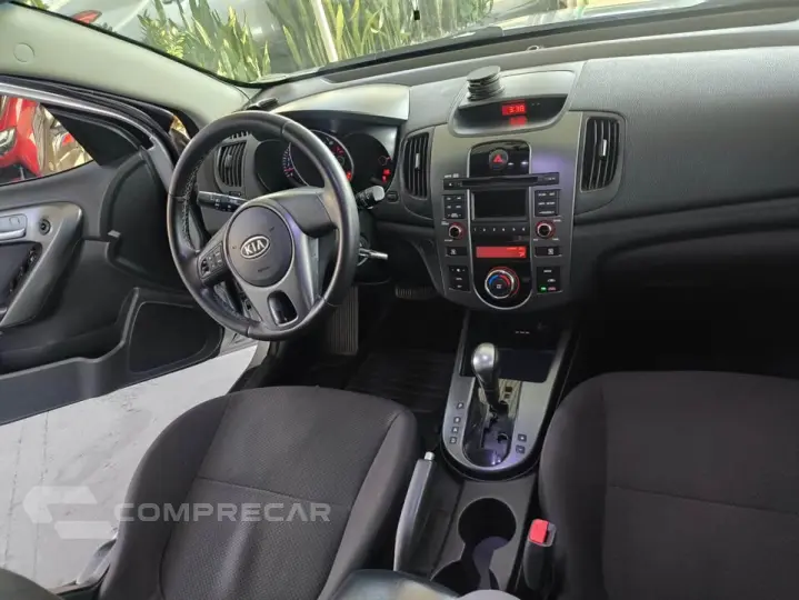 CERATO 1.6 EX Sedan 16V