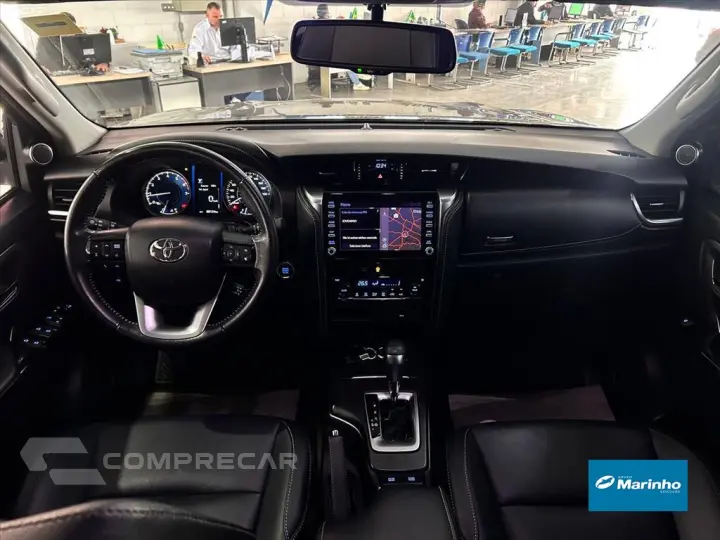 HILUX SW4 2.7 VVT-i FLEX SRV 7L 4X2 AUTOMÁTICO