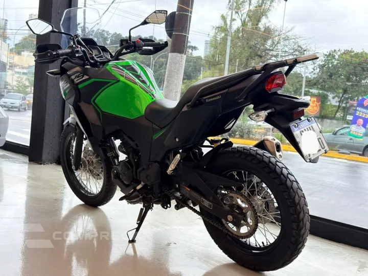 VERSYS-X 300