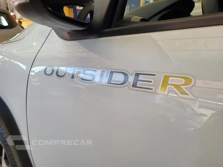 Kwid KWID OUTSIDER 1.0 Flex 12V 5p Mec.
