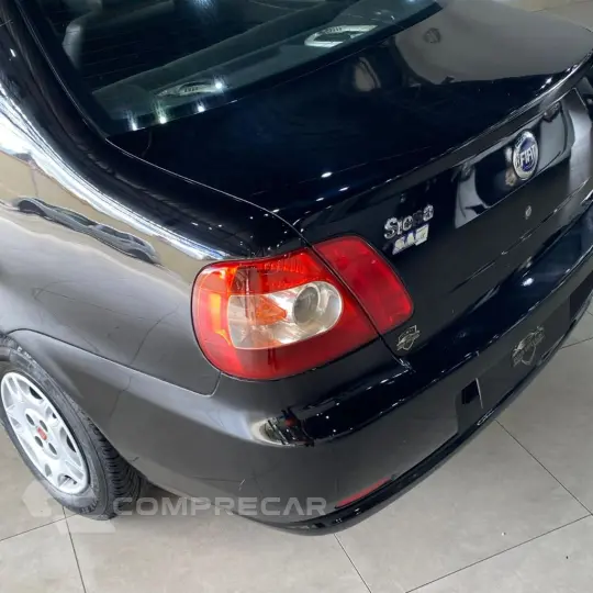 Siena Celebration 1.0 Fire Flex 8V 4p