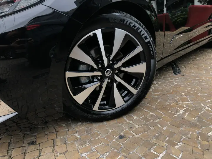 Sentra 2.0 16V Gasolina Advance Xtronic