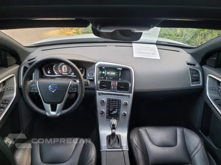 XC60 2.4 D5 Momentum AWD