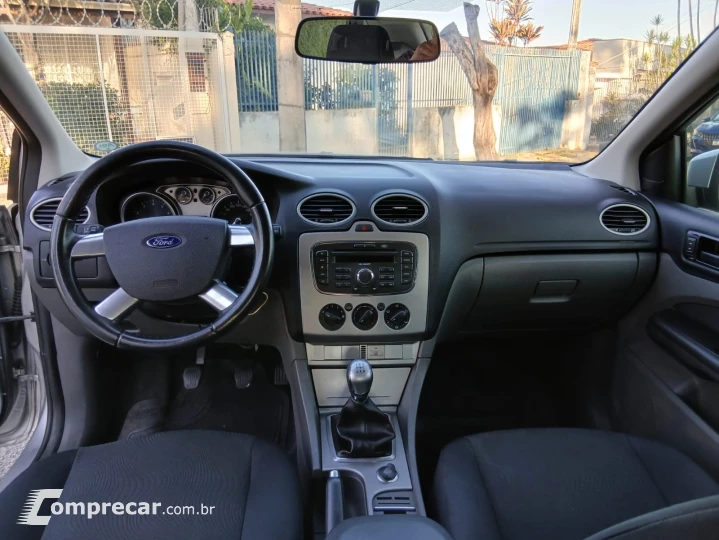 FOCUS 1.6 GL 16V