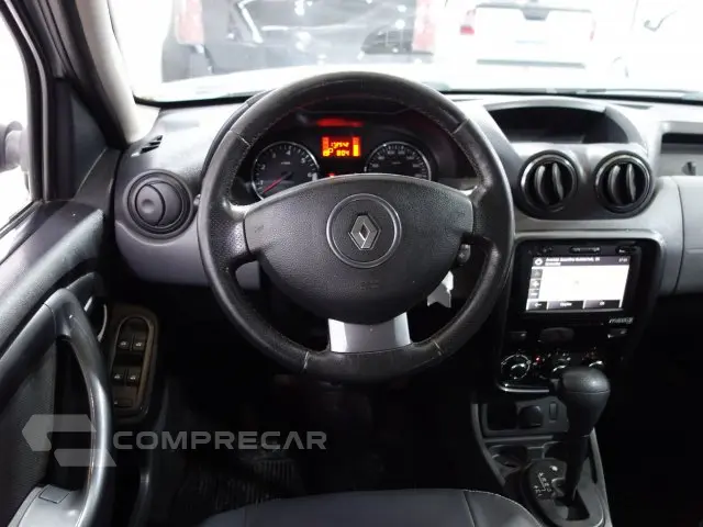 DUSTER - 2.0 DYNAMIQUE 4X2 16V 4P AUTOMÁTICO
