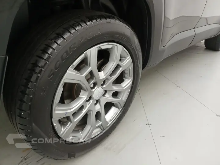 RENEGADE 1.3 T270 TURBO FLEX LONGITUDE AT6