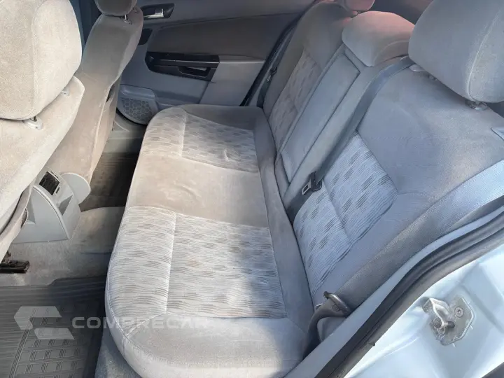 VECTRA 2.0 MPFI Elegance 8V