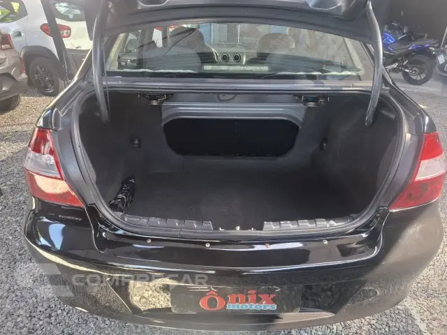 PRISMA - 1.4 MPFI MAXX 8V 4P MANUAL