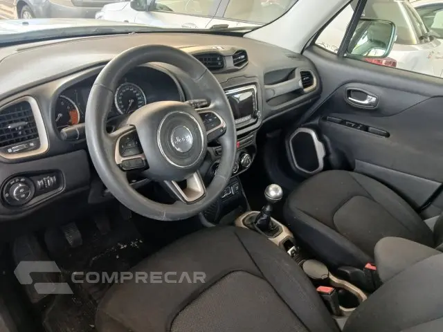 RENEGADE - 1.8 16V 4P MANUAL