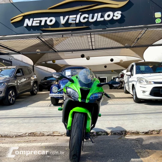 NINJA ZX10R