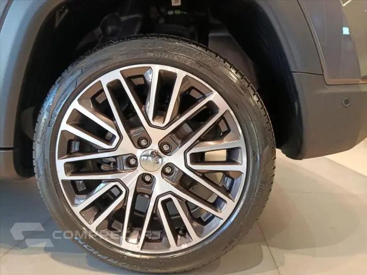 COMPASS 1.3 T270 TURBO FLEX LIMITED AT6