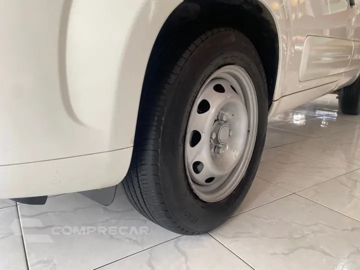 FIORINO 1.4 MPI Furgão Working 8V