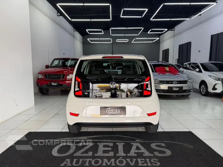 UP 1.0 TSI Move UP 12V