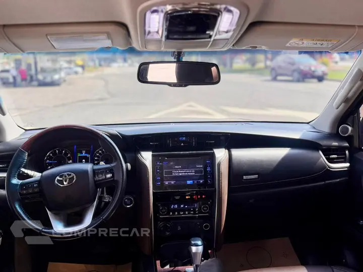 Hilux 2.8 Srx 4X4 Cd 16V Diesel 4P Automático