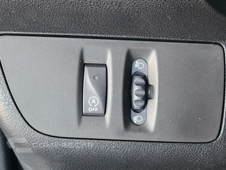 KWID ZEN 1.0 FLEX 12V 5P MEC.