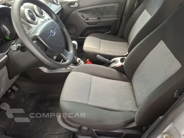 FIESTA SEDAN - 1.6 MPI CLASS SEDAN 8V 4P MANUAL