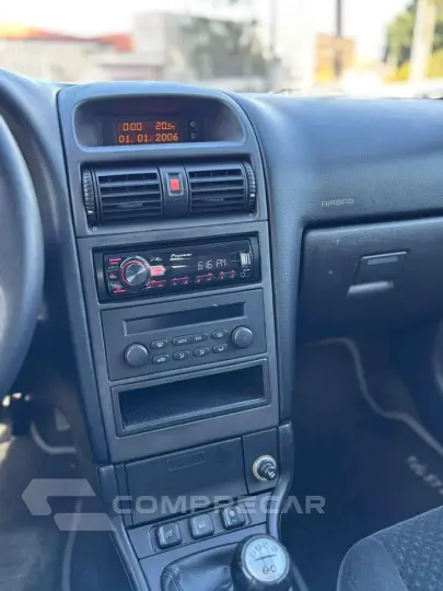 ASTRA 2.0 MPFI Advantage 8V