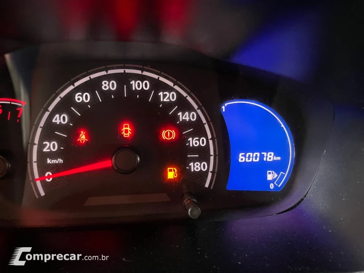 KWID 1.0 12V SCE Outsider