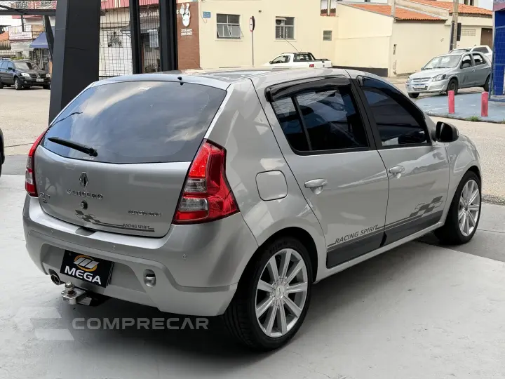 SANDERO 1.6 PRIVILÉGE 16V FLEX 4P AUTOMÁTICO