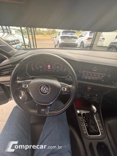 Jetta 1.4 4P 250 TSI R-LINE AUTOMÁTICO