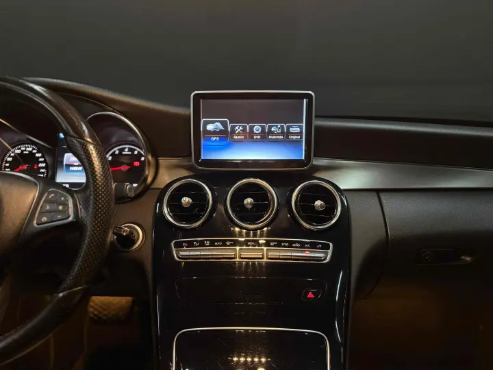 C 180 1.6 CGI 16V TURBO GASOLINA 4P AUTOMÁTICO