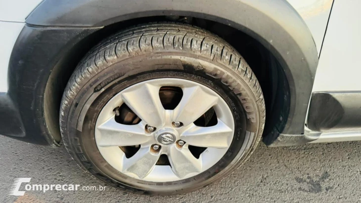 LIVINA 1.8 SL X-gear 16V