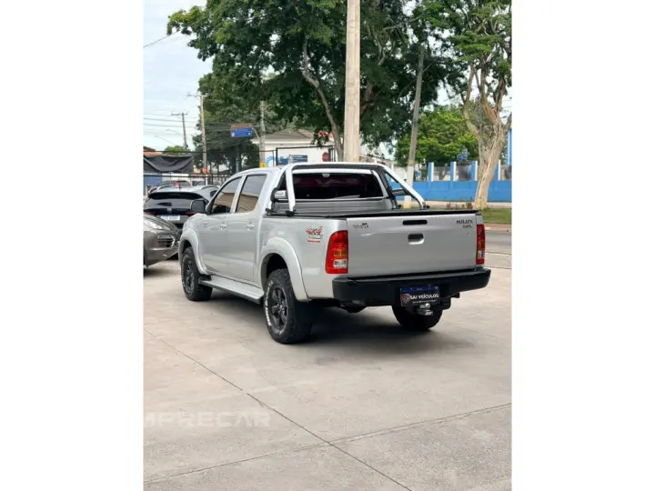 HILUX 3.0 SRV 4X4 CD 16V TURBO INTERCOOLER DIESEL 4P AUTOMÁT