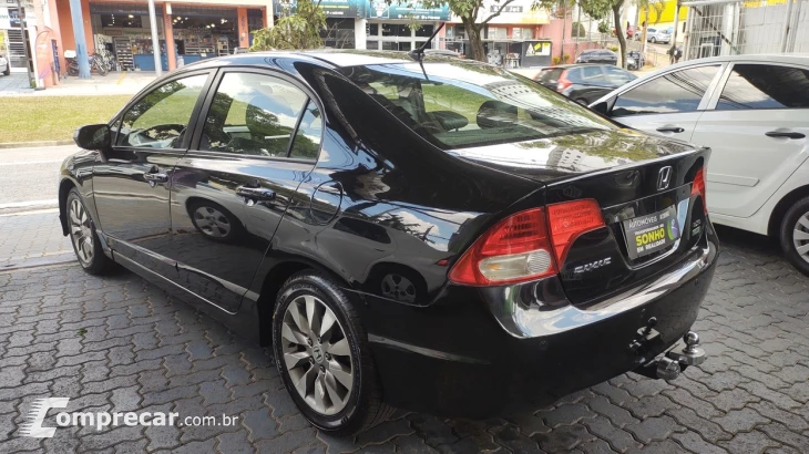 CIVIC 1.8 LXL 16V