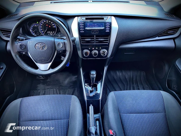 YARIS 1.5 16V Sedan XL