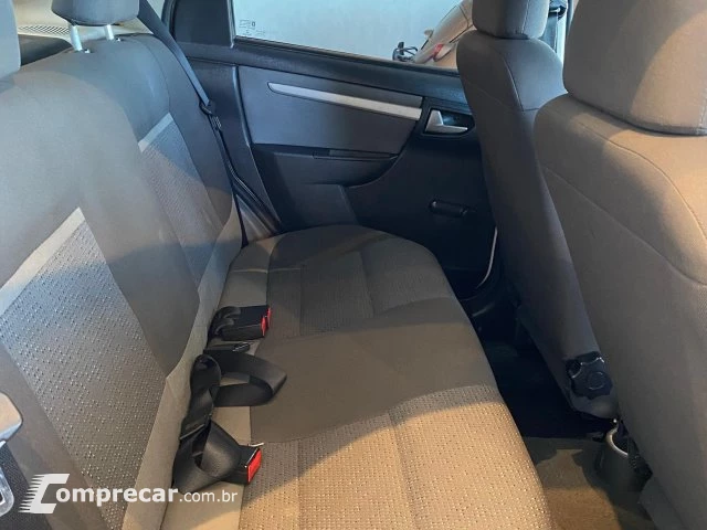 CELTA - 1.0 MPFI LT 8V 4P MANUAL