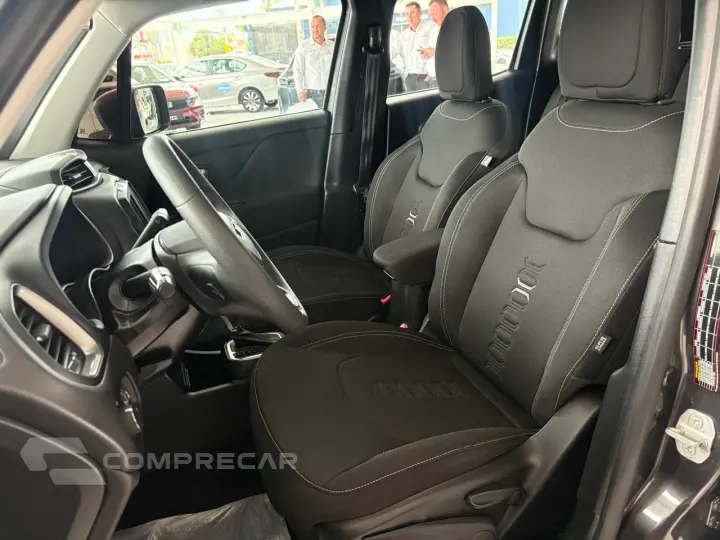 Renegade Sport T270 4x2 AT6