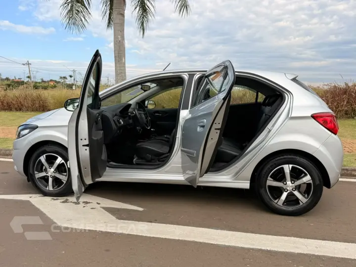ONIX 1.4 MPFI LTZ 8V