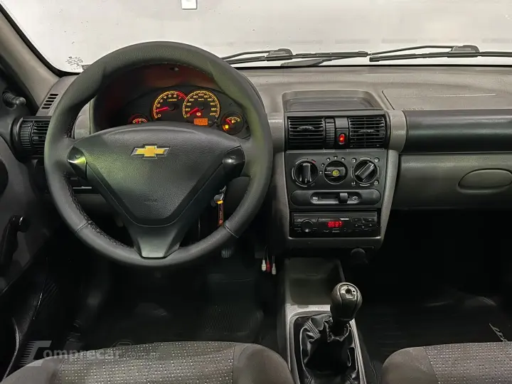 CLASSIC 1.0 MPFI LS 8V FLEX 4P MANUAL