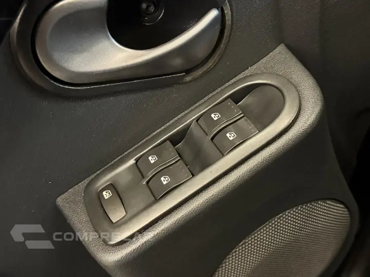 Sandero 1.6 STEPWAY 16V FLEX 4P MANUAL