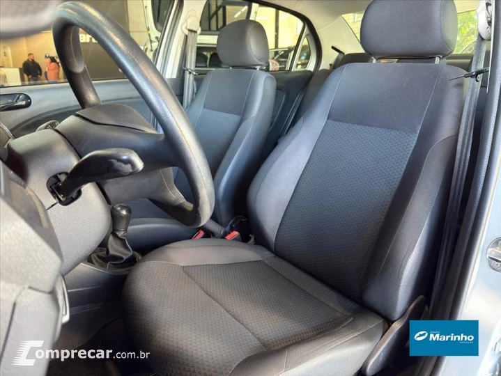 VOYAGE 1.0 12V MPI TOTALFLEX 4P MANUAL