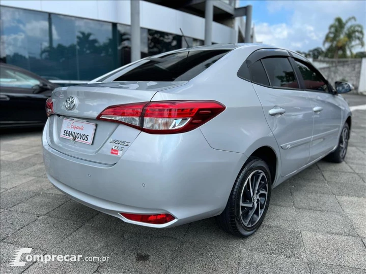 YARIS 1.5 16V FLEX SEDAN XLS CONNECT MULTIDRIVE